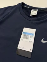 Nike Therma-FIT Running Top Navy Size M BNWT - Image 7
